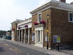 Gravesend Station 1 250708