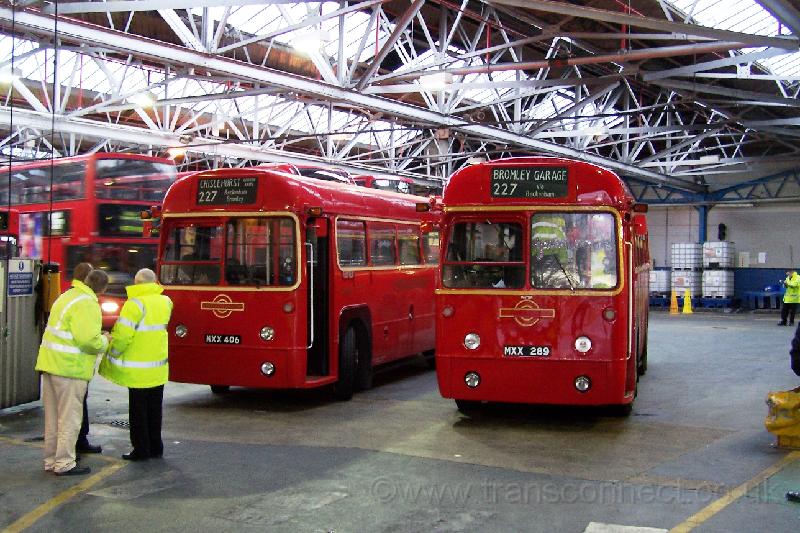 RF429 & RF401 Bromley Garage 1 131209 .JPG