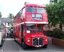 RML2699 FOS Sevenoaks Bus Stn 180508