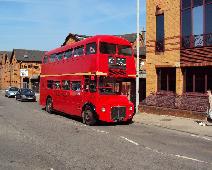 RML3 Guildford Stn 100411