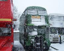 RT3254 In Snow At Clacketts Lne 050408