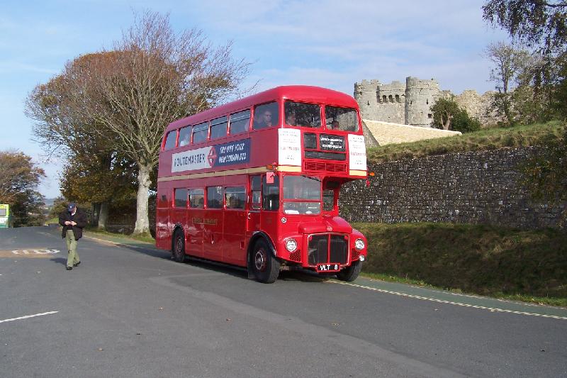 RM8 Carisbrooke Castle 2 181009.JPG