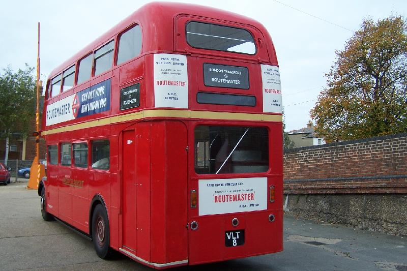 RM8 Ryde Bus Garage 11 181009 .JPG