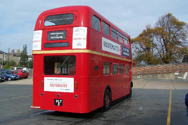 RM8 Ryde Bus Garage 22 181009 .JPG