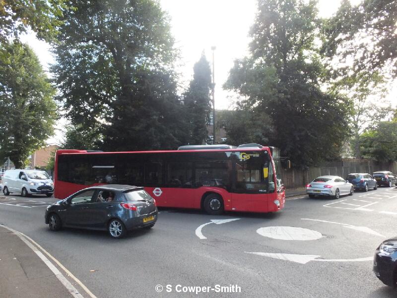 Buses On Diversion Bickley 15 310816.JPG