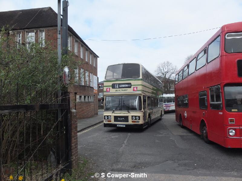 C454GKE L405 Winchester Bus Running Day 190317.JPG