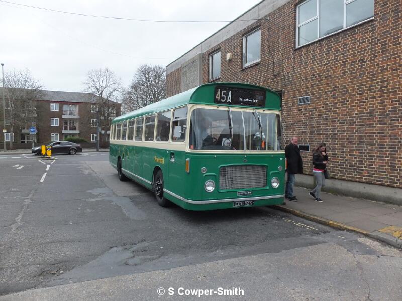 ECG112K L405 Winchester Bus Running Day 2 190317.JPG