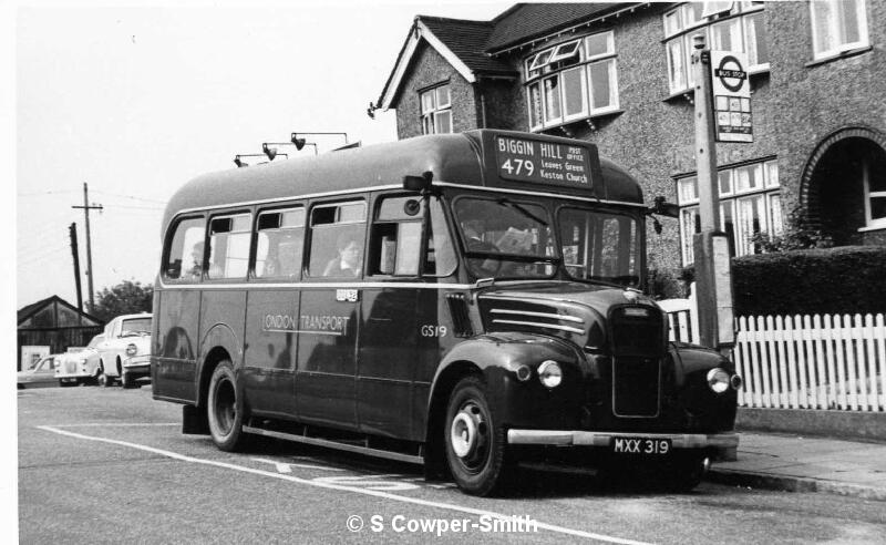 GS19 DG 479 Orpington Stn c Alan B Cross.jpg