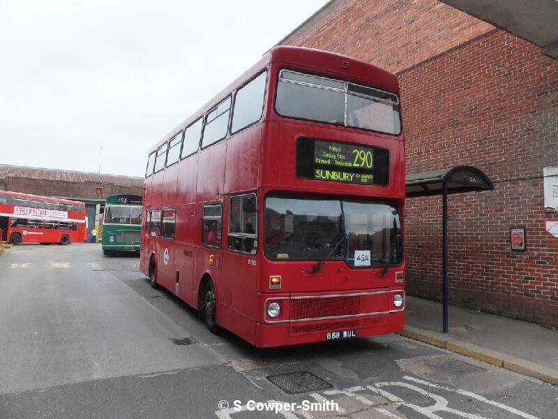M1069 Winchester Bus Running Day 190317.JPG