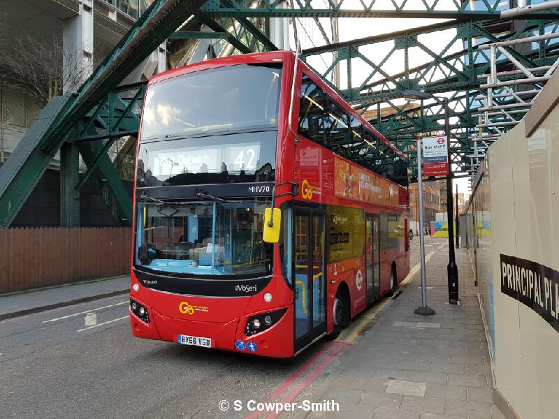 MHV70 42 Liverpool St 260118 2.jpg