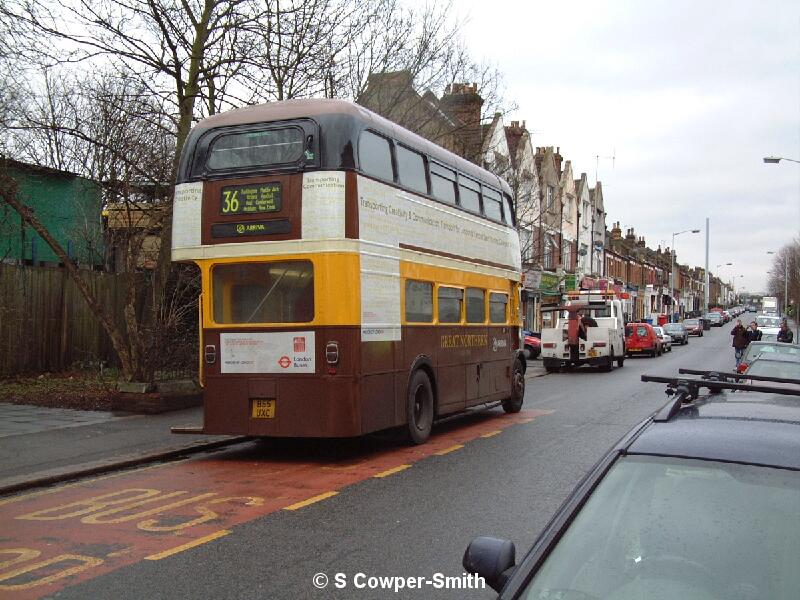 RM25 OSR 36 Hither Green Stn Last Day 280105 .JPG