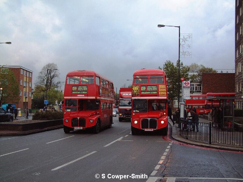 RM346 & RM29 159 Streatham Station Streatham Hill 241105.JPG
