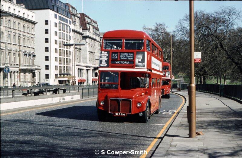 RM716 55 Victoria 1981.jpg
