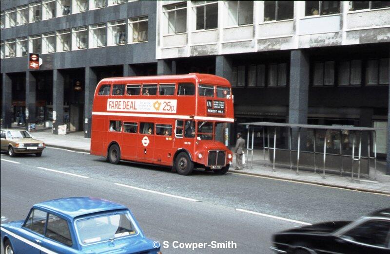 RM733 171 Forest Hill 1981.jpg