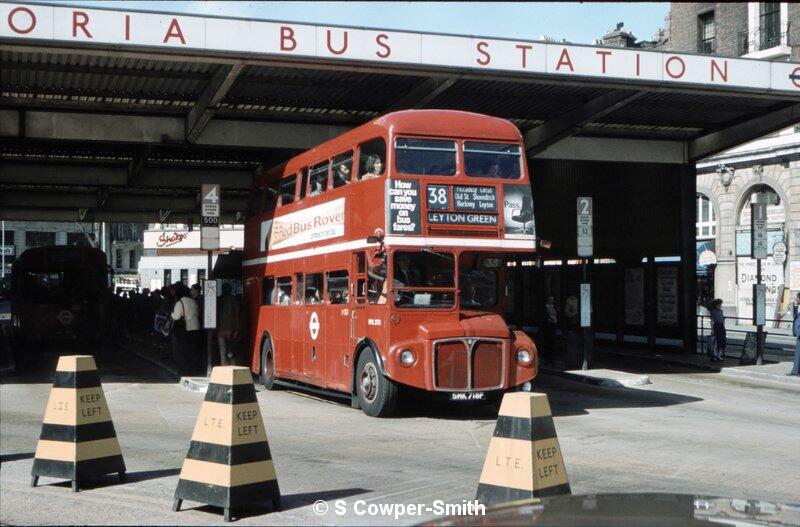 RML2718 38 Leyton Green 1981.jpg