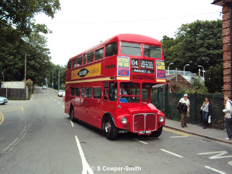 RML882 Epping Stn 2 July 2011.JPG