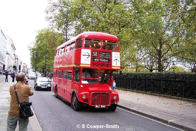 RML900 FOS 38 Victoria Piccadily 281005.JPG