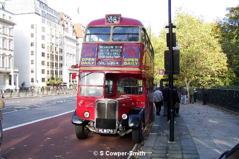 RT191 FNS 38 Victoria Piccadilly 281005.JPG