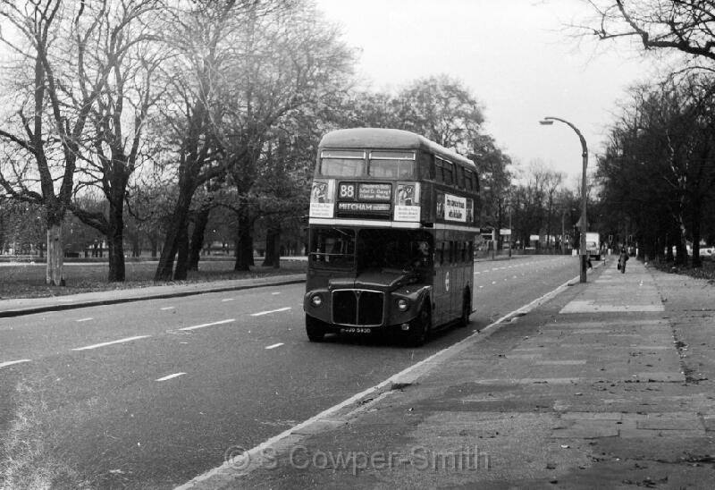 88,BW01,19,RML2593, FNS CLAPHAM, 88, MITCHAM CRICKETERS,101976.jpg