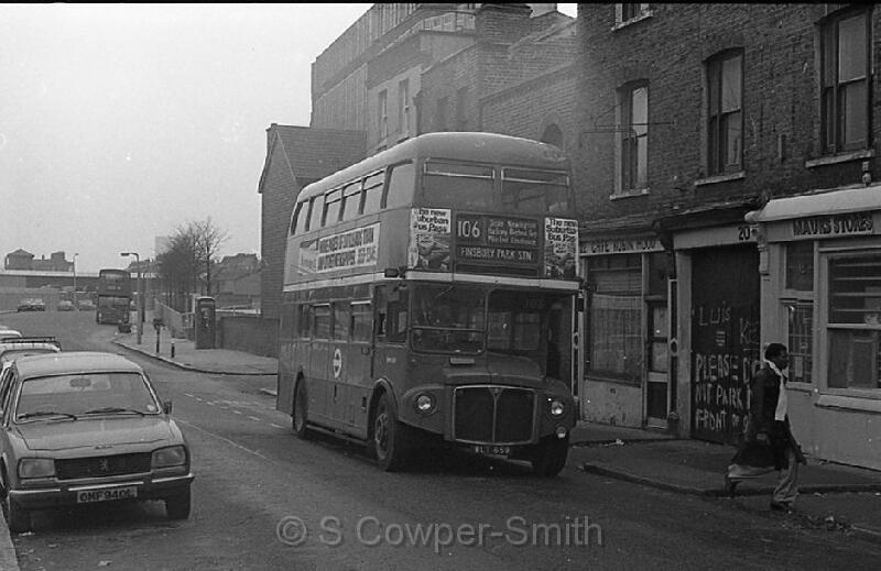 106,68,23,RM0659,106,FINSBURY PARK STN,RBIN HOOD LNE E,220478.jpg