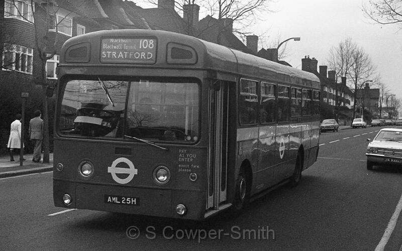 108,BW29,35,SM025,108,Stratford,Well Hall Rd,031976.jpg