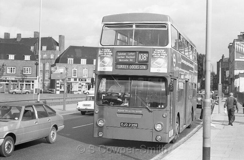 108B,BW52,09,DMS2235,108B,SURREY DOCKS STN,EVELYN ST SE8,01081978.jpg