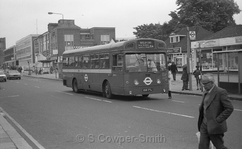 114,BW44,22,SMS173,114,RUISLIP LIDO,HARROW-ON-THE-HILL STN,01071978.jpg