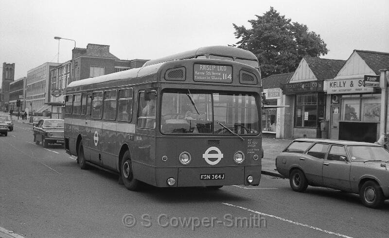 114,BW44,39,SMS364,114,RUISLIP LIDO,HARROW-ON-THE-HILL STN,01071978.jpg