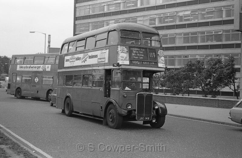 119,BW56,32,RT0786,119,Bromley North Stn,Wellesley Rd,Aug 1978.jpg