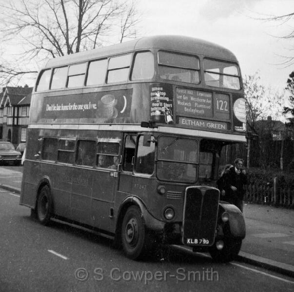 122,BW01,29,RT2420, FOS WESTHORNE AVE SE9, 122, ELTHAM GREEN AM,101976.jpg