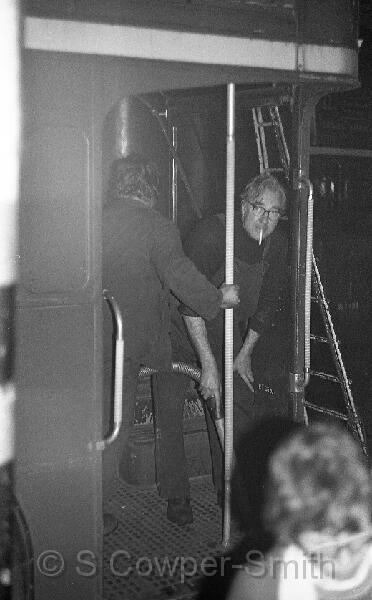 122,BW34,37,RT2620,122,,PLUMSTEAD GARAGE,21041978.jpg