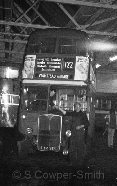 122,BW34,39,RT3365,122,PLUMSTEAD GARAGE,PLUMSTEAD GARAGE,21041978.jpg