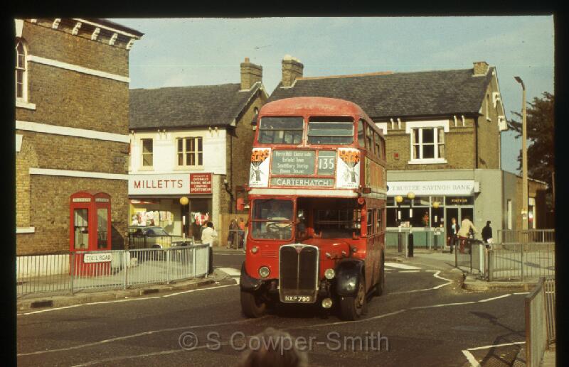 135,S20,31,RT4436,135,CARTERHATCH,CECIL ROAD ENFIELD,1976.jpg
