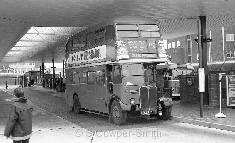 140,BW44,11,RT1599,140,MILL HILL VIA CHERRY LANE CEMETERY,HEATHROW AIRPORT BUS STN,01071978.jpg