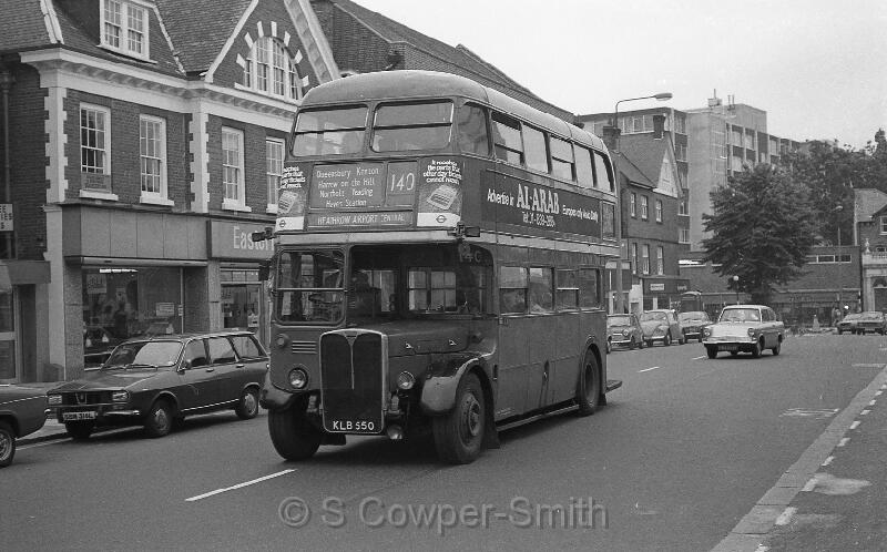 140,BW44,24,RT1301,140,HEATHROW AIRPORT CENTRAL,HARROW-ON-THE-HILL STN,01071978.jpg