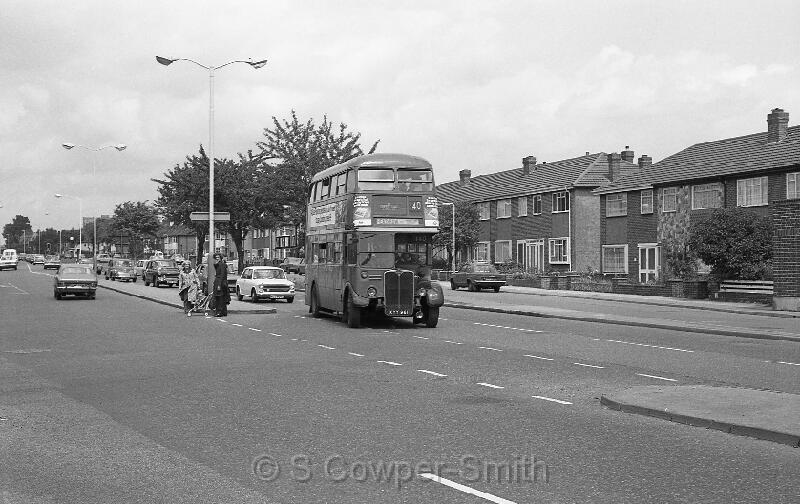 140,BW45,17,RT3232,140,HEATHROW VIA CHERRY LANE CEMETERY,STATION RD HAYES MIDDX,01071978.jpg