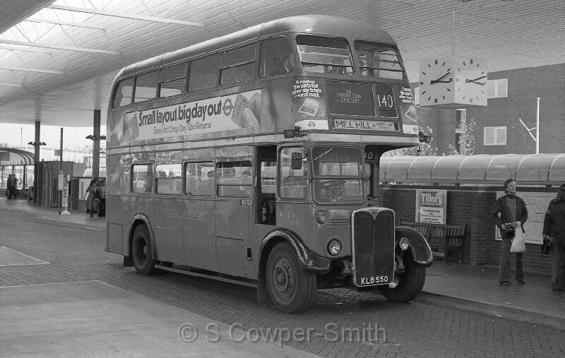 140,BW45,23,RT1301,140,MILL HILL VIA CHERRY LANE CEMETERY,HEATHROW AIRPORT BUS STN,01071978.jpg