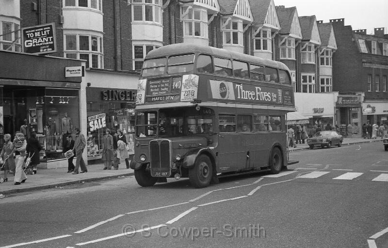140,BW45,33,RT0744,140,HAYES STN,HARROW ON THE HILL,01071978.jpg