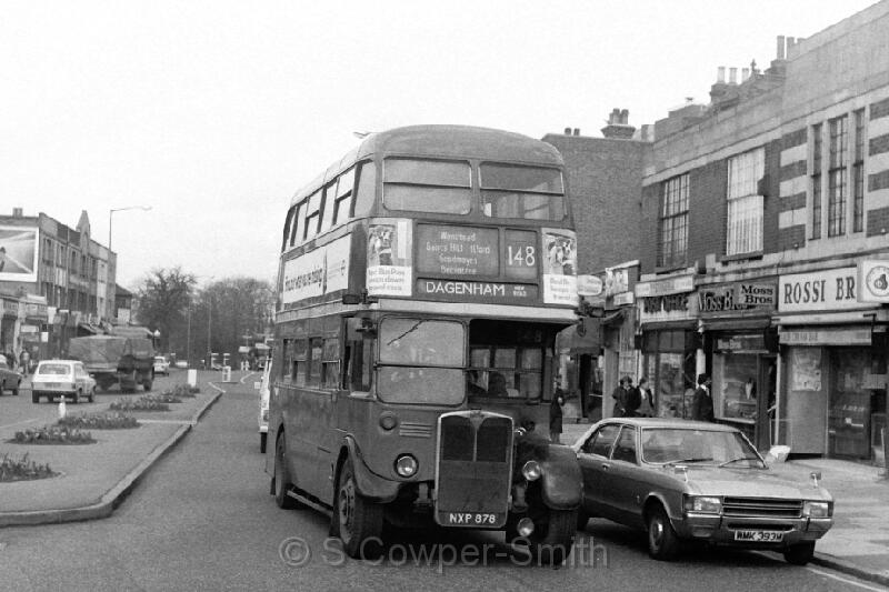 148,BW16,02,RT4625,148,Dagenham New Rd,Ilford,041977.JPG