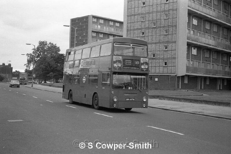 149,BW62,30,DM0971,149,PONDERS END GARAGE,EDMONTON,300978.jpg