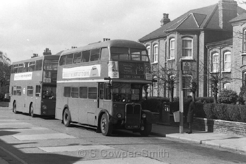 150,BW12,11,RT0563,150,Ilford Station,Ilford Stn,021977.JPG