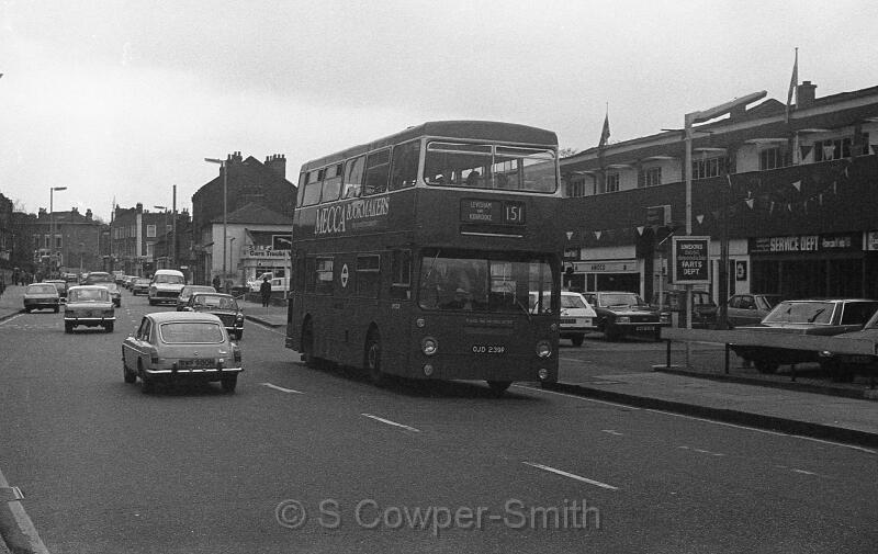 151,BW33,01,DMS2329,151,LEWISHAM and KIDBROOKE,LEE HIGH RD,220478.jpg