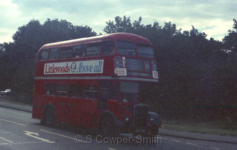 161,CL23,10,RT4426,161,SIDCUP GARAGE,CHISLEHURST WAR MEMORIAL,AUG 1976,,.jpg