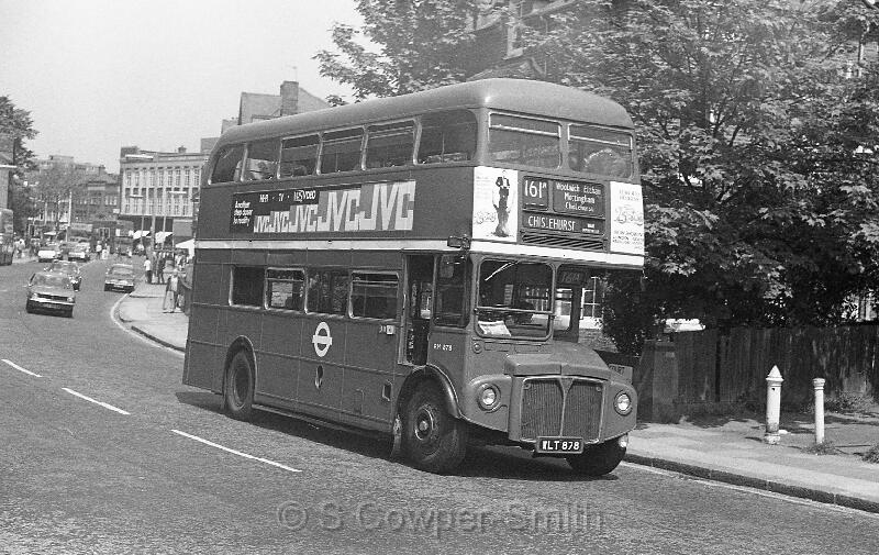 161A,BW37,28,RM0878,161A,CHISLEHURST WAR MEMORIAL,COURT RD SE9,01051978.jpg