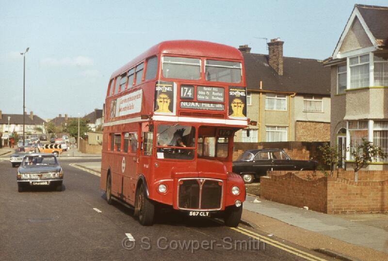 174,S20,04,RM1567,174,NOAK HILL TEES DRIVE,BARKING OVAL ROAD SOUTH,AUG SEPT 1976.jpg