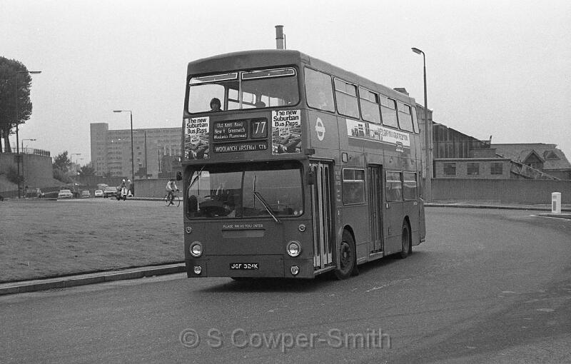 177,BW60,15,DMS0324,177,WOOLWICH ARSENAL STN,WOOLWICH,SEPT 1978.jpg