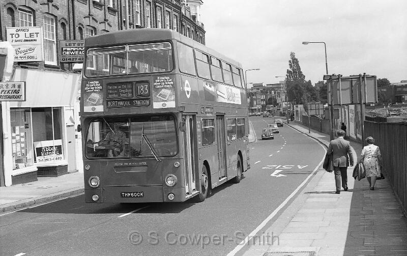 183,BW45,15,DMS0600,183,NORTHWOOD STATION,HARROW ON THE HILL,01071978.jpg
