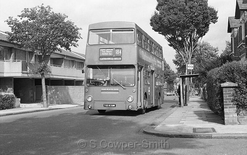 184,BW59,21,DMS0839,184,CAMBERWELL GREEN,IVYDALE RD,AUG1978.jpg