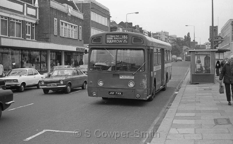 186,BW44,23,SMS716,186,HARROW MET STATION,HARROW-ON-THE-HILL STN,01071978.jpg