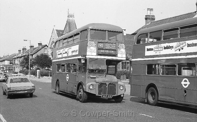 190,BW52,36,RM0022,190,OLD COULSDON,SOUTH CROYDON GARAGE,01081978.jpg